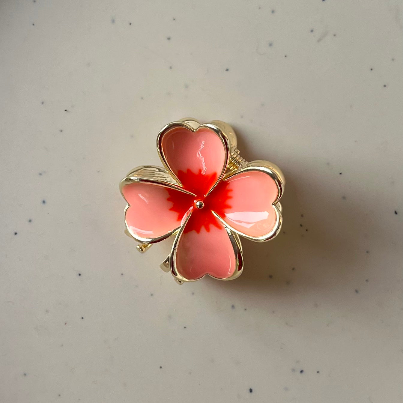 FloraGrip Flower Hair Claw Clip – Peach Pink