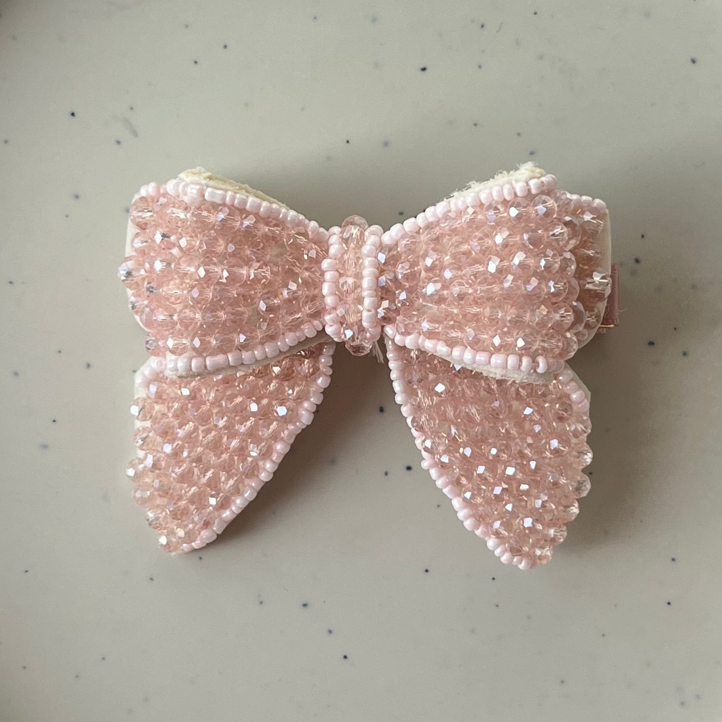 PearlBow Beaded Hair Claw Clip - Blush Pink