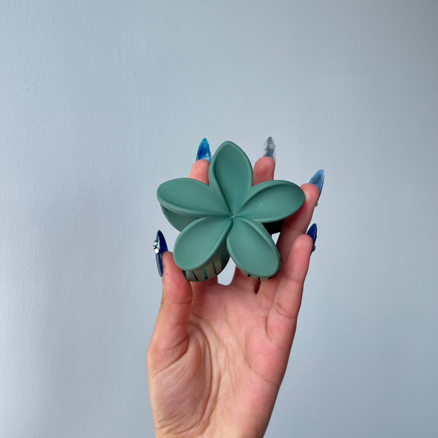 Matte Flower Hair Claw Clip -  Mint Green