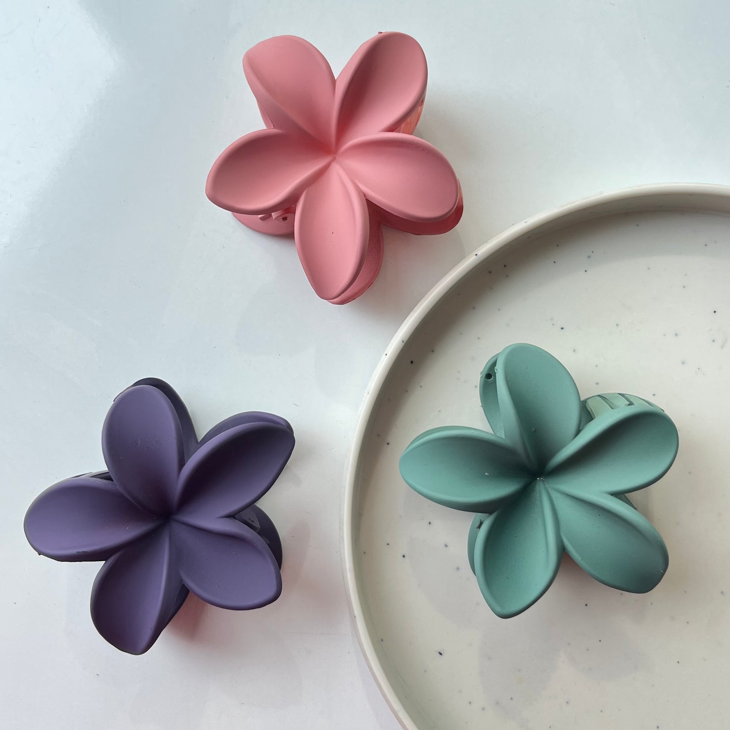 Matte Flower Hair Claw Clip -  Mint Green