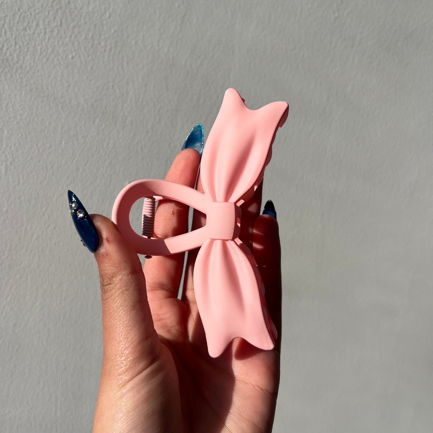 Matte Bow Hair Claw - Pink